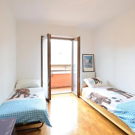2 Bedroom Beautiful Apartment In Omegna * Omegna