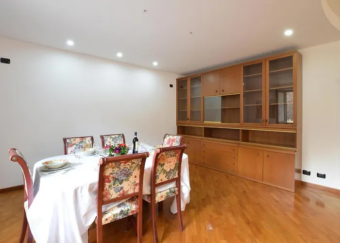 Apartment 2 Bedroom In