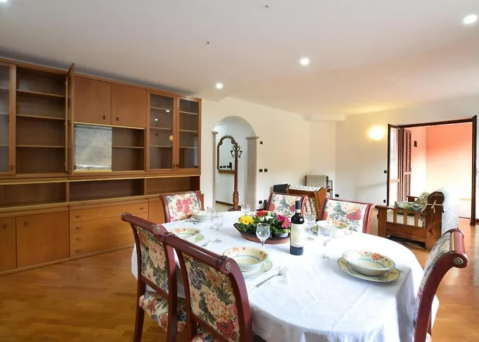 2 Bedroom In * Omegna
